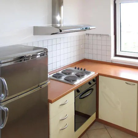 Sanja - Prc215 Porec